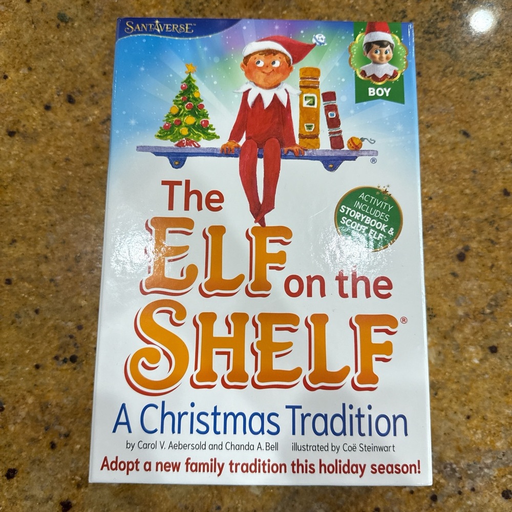 Elf on the Shelf - A Christmas Tradition Book